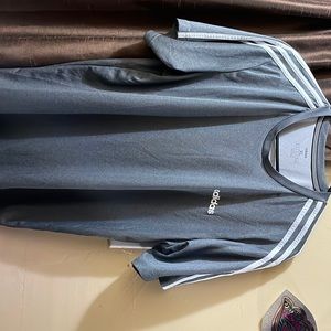 Adidas t-shirt